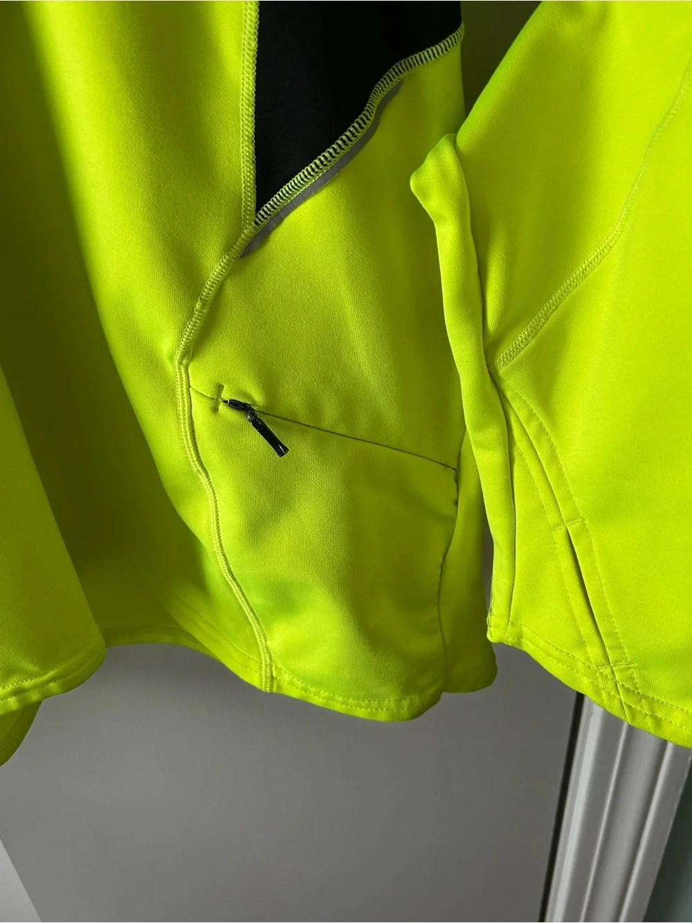 Brooks Men’s XL High-Visibility Yellow Half-Zip Running Pullover